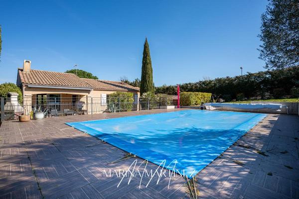 Villa lumineuse 3 chambres avec piscine et grand jardin à 5 min de Carcassonne