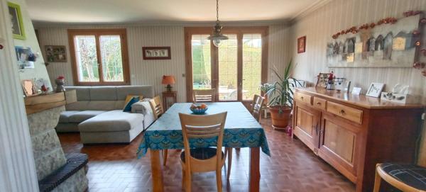 MAISON 3 CHAMBRES SUR SOUS-SOL - CHOLET