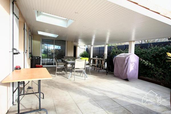 Maison 5chambres sur beau terrain clos de 1045m²