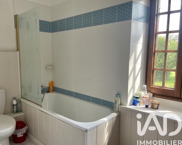 Maison à vendre 12 pièces 315 m² Chalais