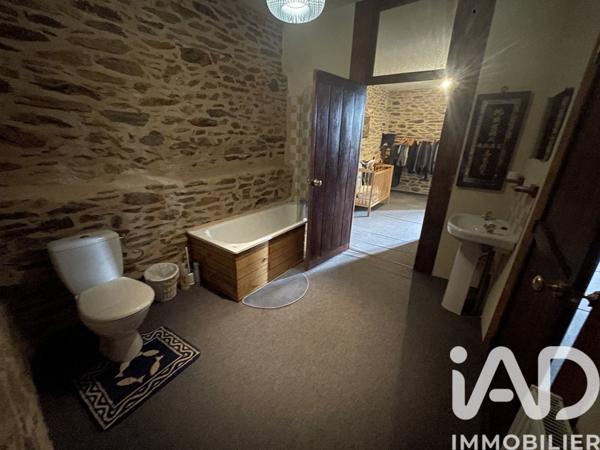Maison à vendre 12 pièces 315 m² Chalais