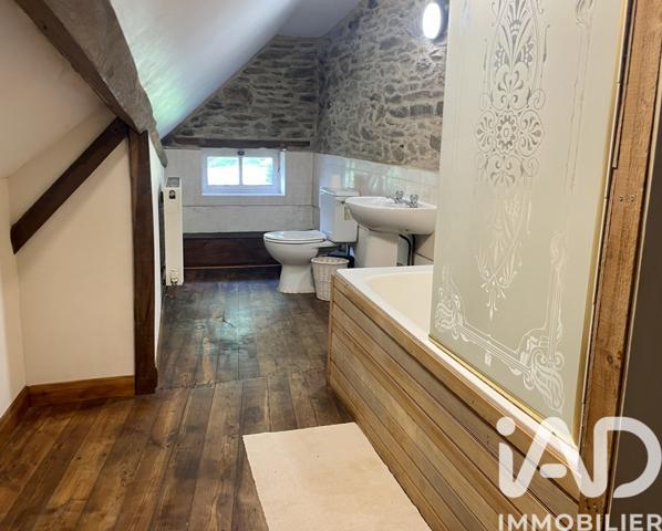 Maison à vendre 12 pièces 315 m² Chalais