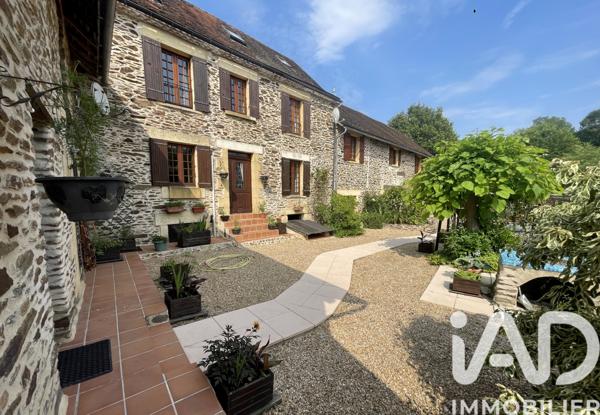 Maison à vendre 12 pièces 315 m² Chalais