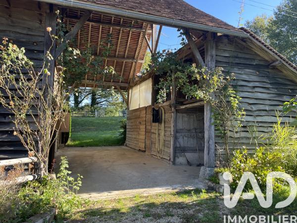 Maison à vendre 12 pièces 315 m² Chalais