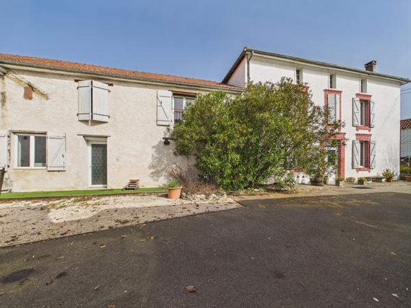 Maison
         7 pièces
        - 208 m² Exclusivité