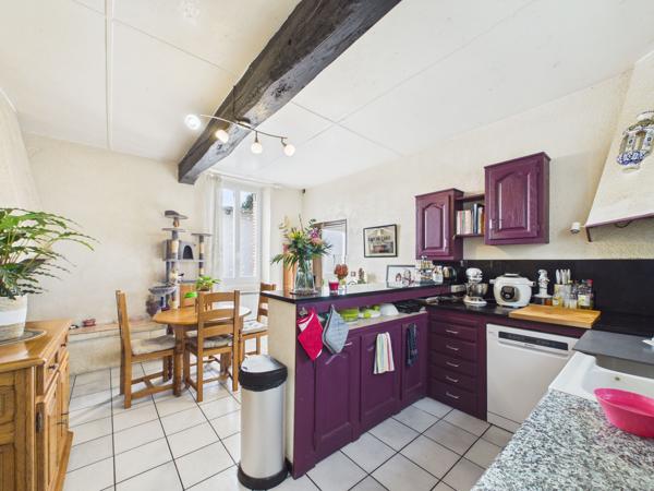 Maison
         7 pièces
        - 208 m² Exclusivité