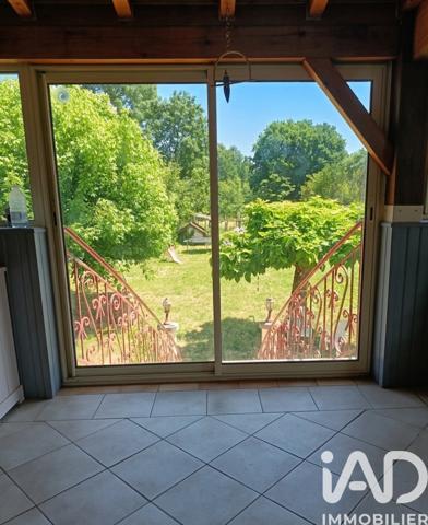 Maison à vendre 7 pièces 130 m² Saint-Astier