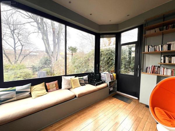 Maison de maître à vendre à Bordeaux en Gironde (33000), ref : 016/1043   
Fondaudège