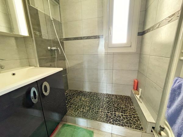 Appartement 4 pièce(s) 3 chambre(s) 67 m²