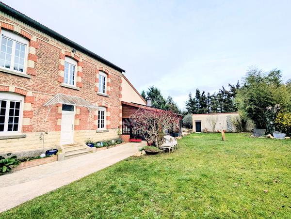 Secteur Cormicy : propriété 6 chambres - studio - granges - piscine couverte