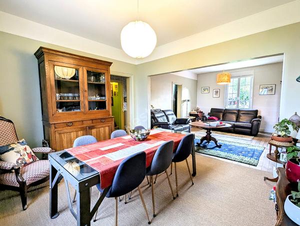 Secteur Cormicy : propriété 6 chambres - studio - granges - piscine couverte