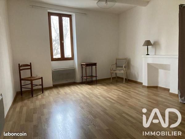 Immeuble à vendre 104 m² Pernes-les-Fontaines