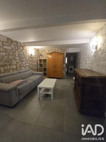 Immeuble à vendre 104 m² Pernes-les-Fontaines