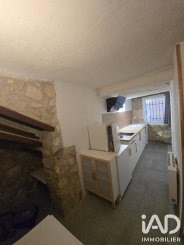 Immeuble à vendre 104 m² Pernes-les-Fontaines