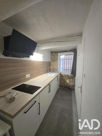 Immeuble à vendre 104 m² Pernes-les-Fontaines