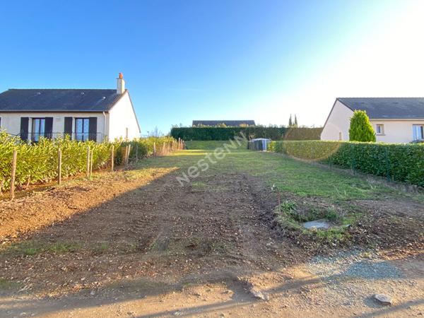Agréable terrain d'environ 430 m2 à vendre à Château-du-Loir (72500)