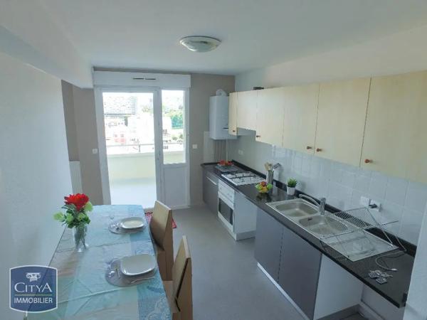Appartement à louer 3 pièces 73.37m²