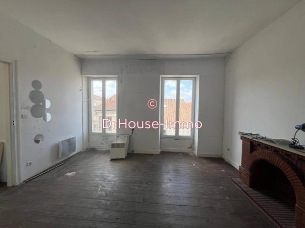 Immeuble à vendre 6 pièces de 211 m²