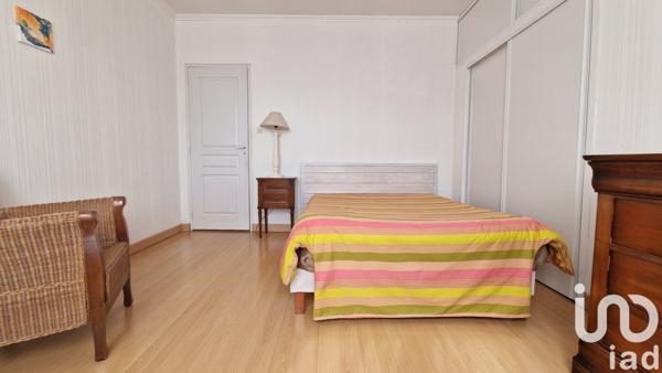 Maison traditionnelle 5 pièces de 168 m² à Parempuyre (33290)