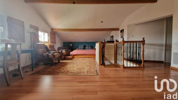 Maison traditionnelle 5 pièces de 168 m² à Parempuyre (33290)