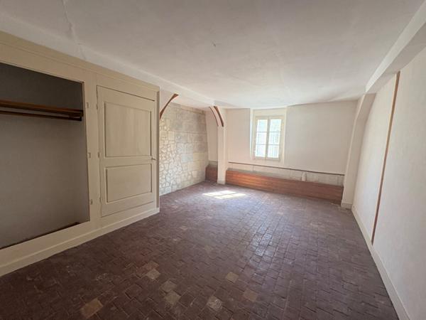 Maison de charme à fort potentiel Centre-ville de Saumur