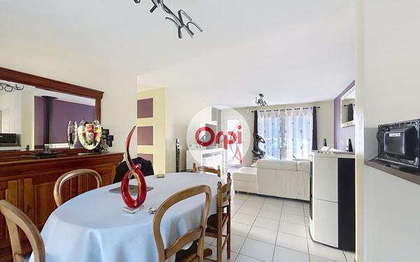 Maison à vendre    5 pièces •  Elven