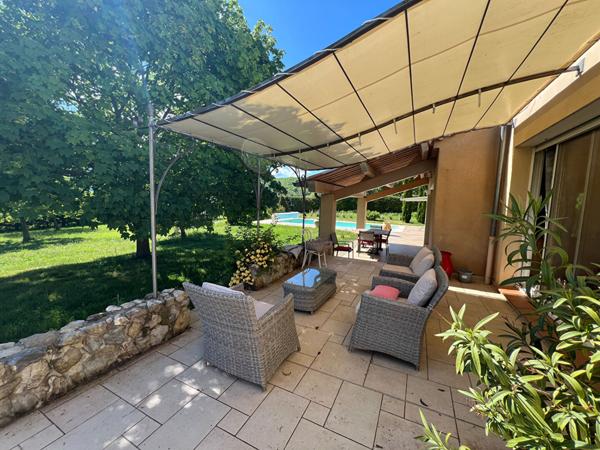 Maison Laragne Monteglin 4 pièce(s) 155 m2