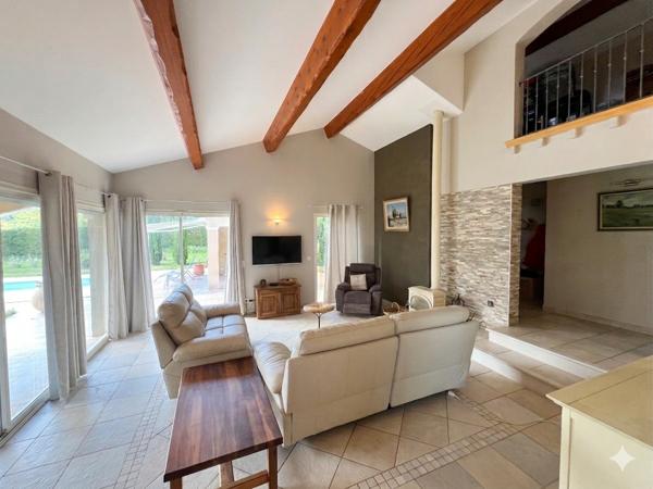 Maison Laragne Monteglin 4 pièce(s) 155 m2