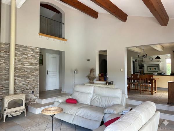 Maison Laragne Monteglin 4 pièce(s) 155 m2