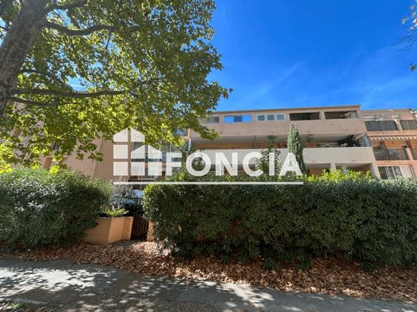 Location Appartement 3 pièces 65.68 m² - AVENUE DU MOULIN A EAU Vitrolles 13127