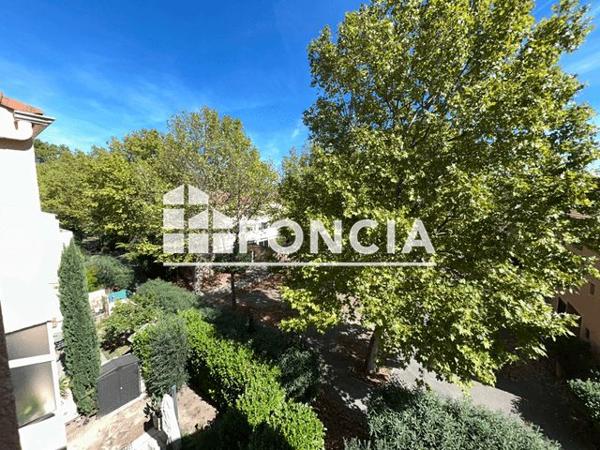 Location Appartement 3 pièces 65.68 m² - AVENUE DU MOULIN A EAU Vitrolles 13127