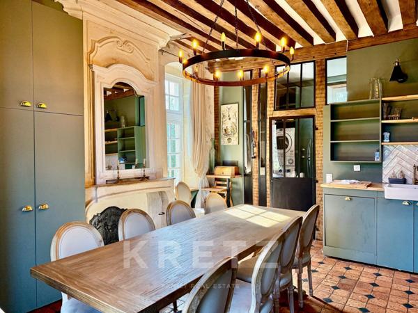 Manoir du XVe et dépendances restaurés Piscine Etang 1.9ha