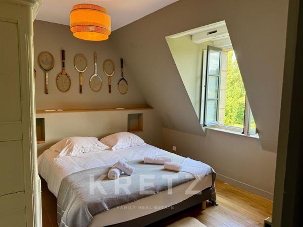 Manoir du XVe et dépendances restaurés Piscine Etang 1.9ha