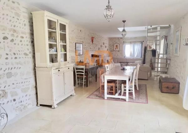 Charme - Atypique - Belle Restauration - Piscine