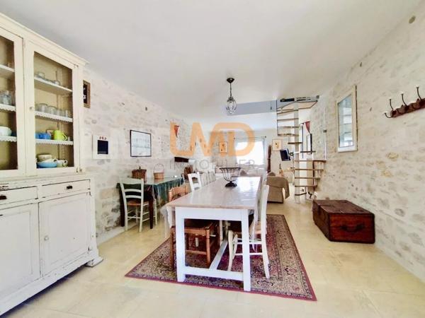 Charme - Atypique - Belle Restauration - Piscine