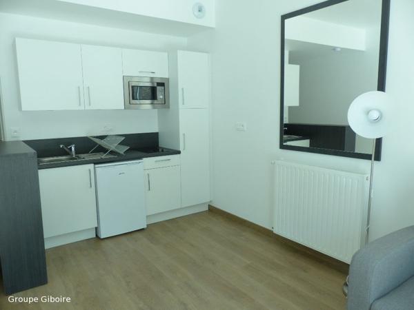 Appartement T1 à louer - 27 m² (réf : 569504)