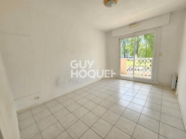 grand T3 avec balcon, garage et parking