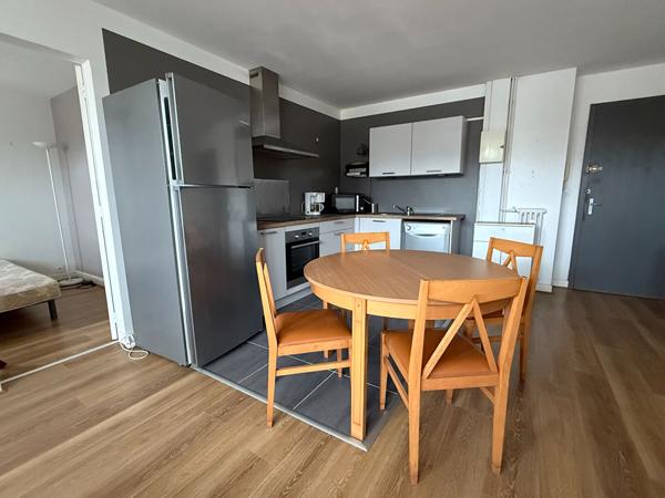 Appartement 3 pièces – 49 m² environ à Saint-Malo (ref : 33512)