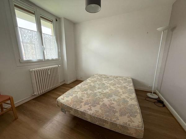 Appartement 3 pièces – 49 m² environ à Saint-Malo (ref : 33512)
