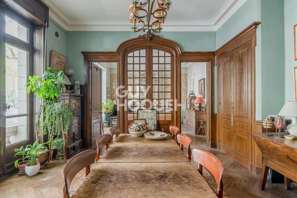 RARE À LA VENTE - T5 140m² Bourgeois Adresse d'Exception