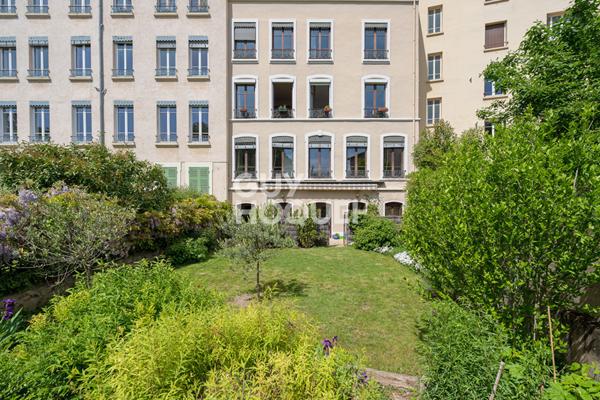 RARE À LA VENTE - T5 140m² Bourgeois Adresse d'Exception