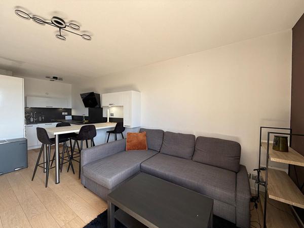 A LOUER - LA SALVETAT SAINT GILLES - Appartement T2 meublé 43 m² avec balcon et 2 places de parking - G1335-FG