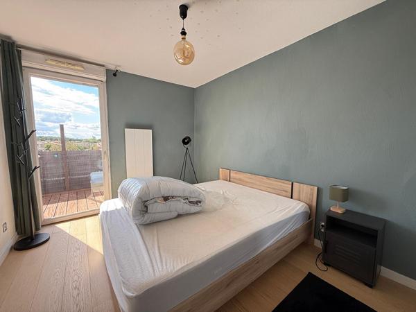 A LOUER - LA SALVETAT SAINT GILLES - Appartement T2 meublé 43 m² avec balcon et 2 places de parking - G1335-FG