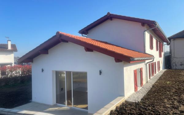 Maison à vendre    5 pièces •  Saint-Pierre-d'Irube