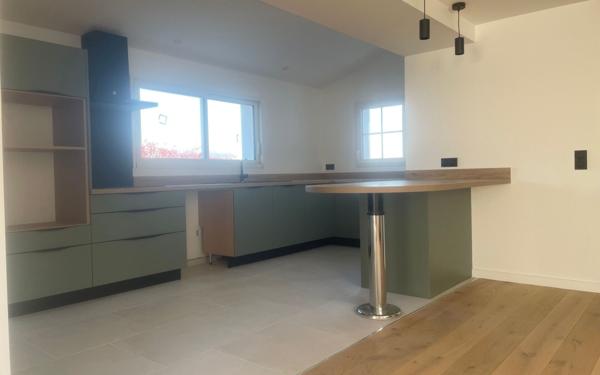 Maison à vendre    5 pièces •  Saint-Pierre-d'Irube