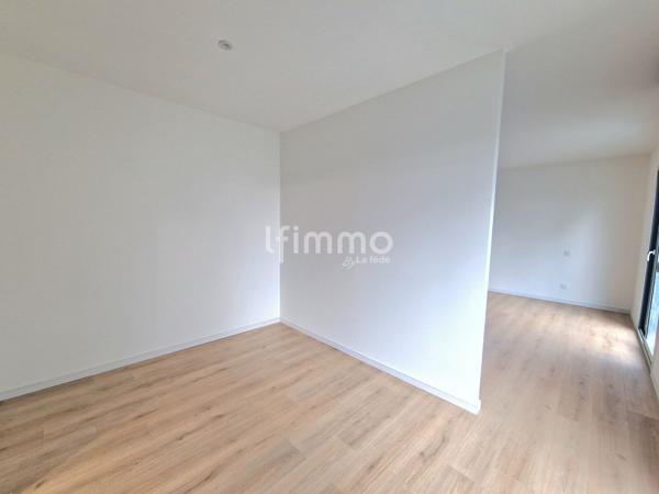 Maison type villa t4 neuve avec jardin 147m² - 33670 Créon