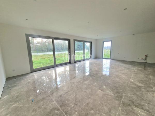 Maison type villa t4 neuve avec jardin 147m² - 33670 Créon