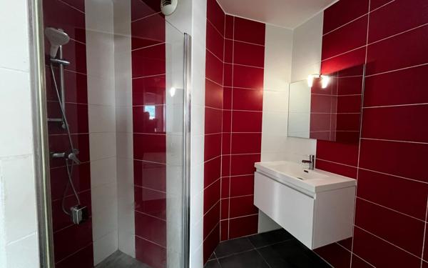 Appartement à vendre    3 pièces • 66,68 m2 Cayenne