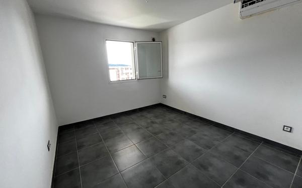 Appartement à vendre    3 pièces • 66,68 m2 Cayenne
