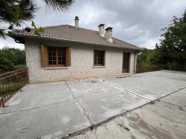 Maison à vendre 161 250 € Ussac 5 p 129 m² DPE F